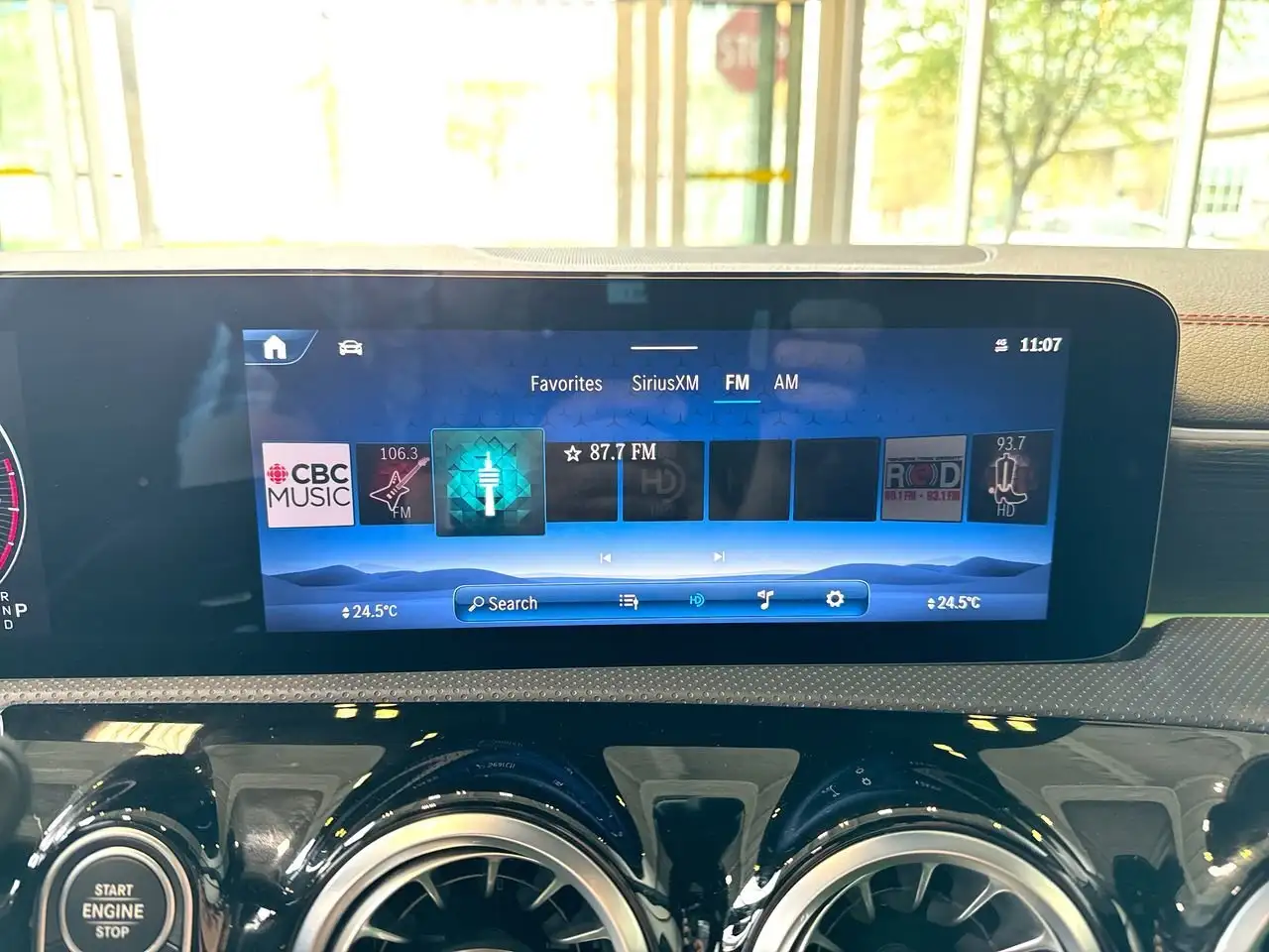 Mercedes-Benz CLA снимка Mercedes-Benz CLA