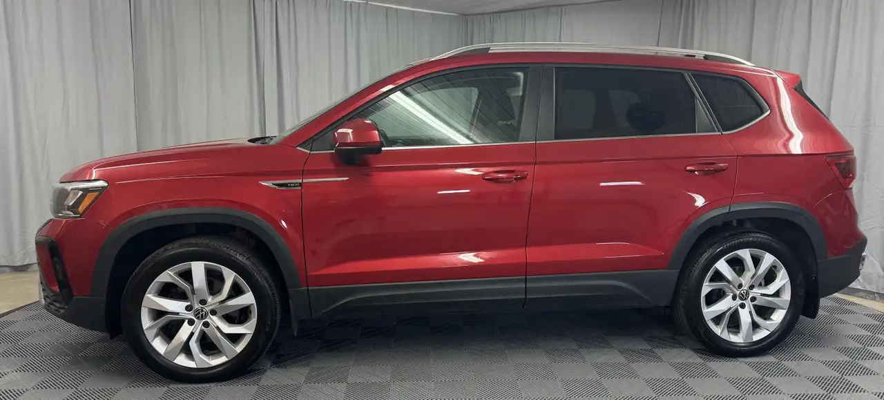 Volkswagen Taos снимка Volkswagen Taos