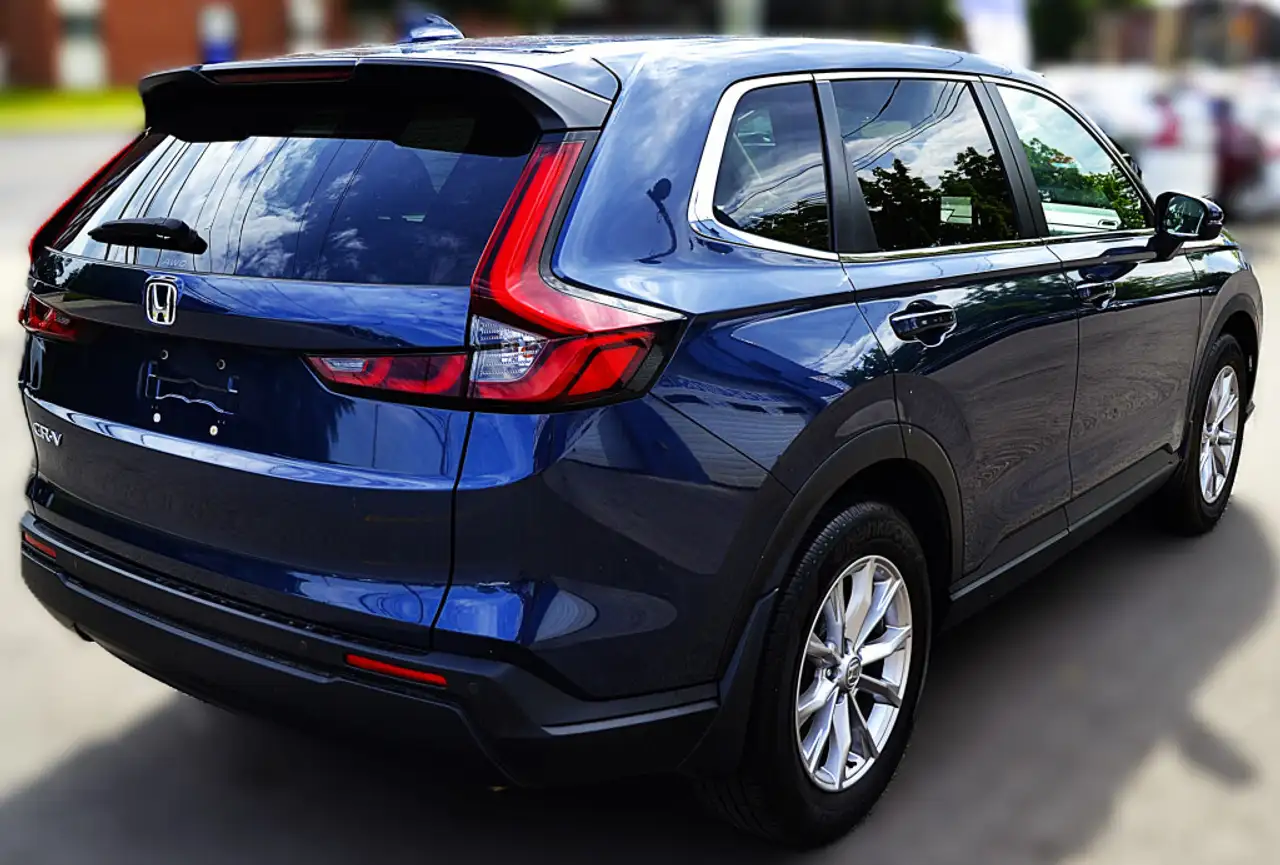Honda CR-V photo Honda CR-V