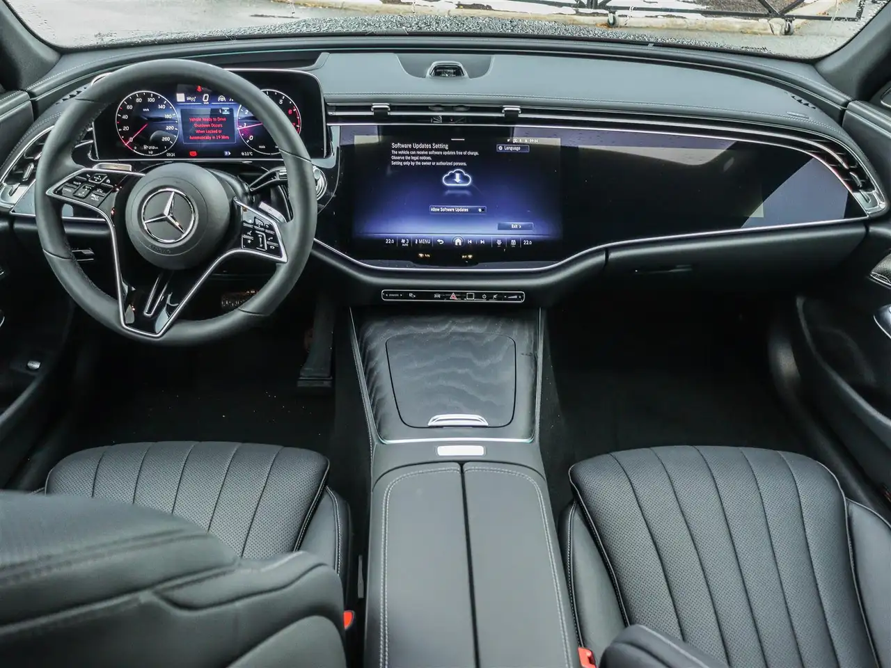 Mercedes-Benz E-Class photo Mercedes-Benz E-Class