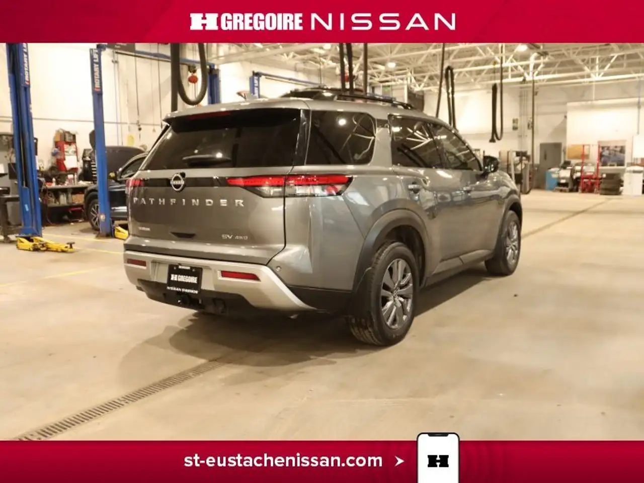 Nissan Pathfinder снимка Nissan Pathfinder