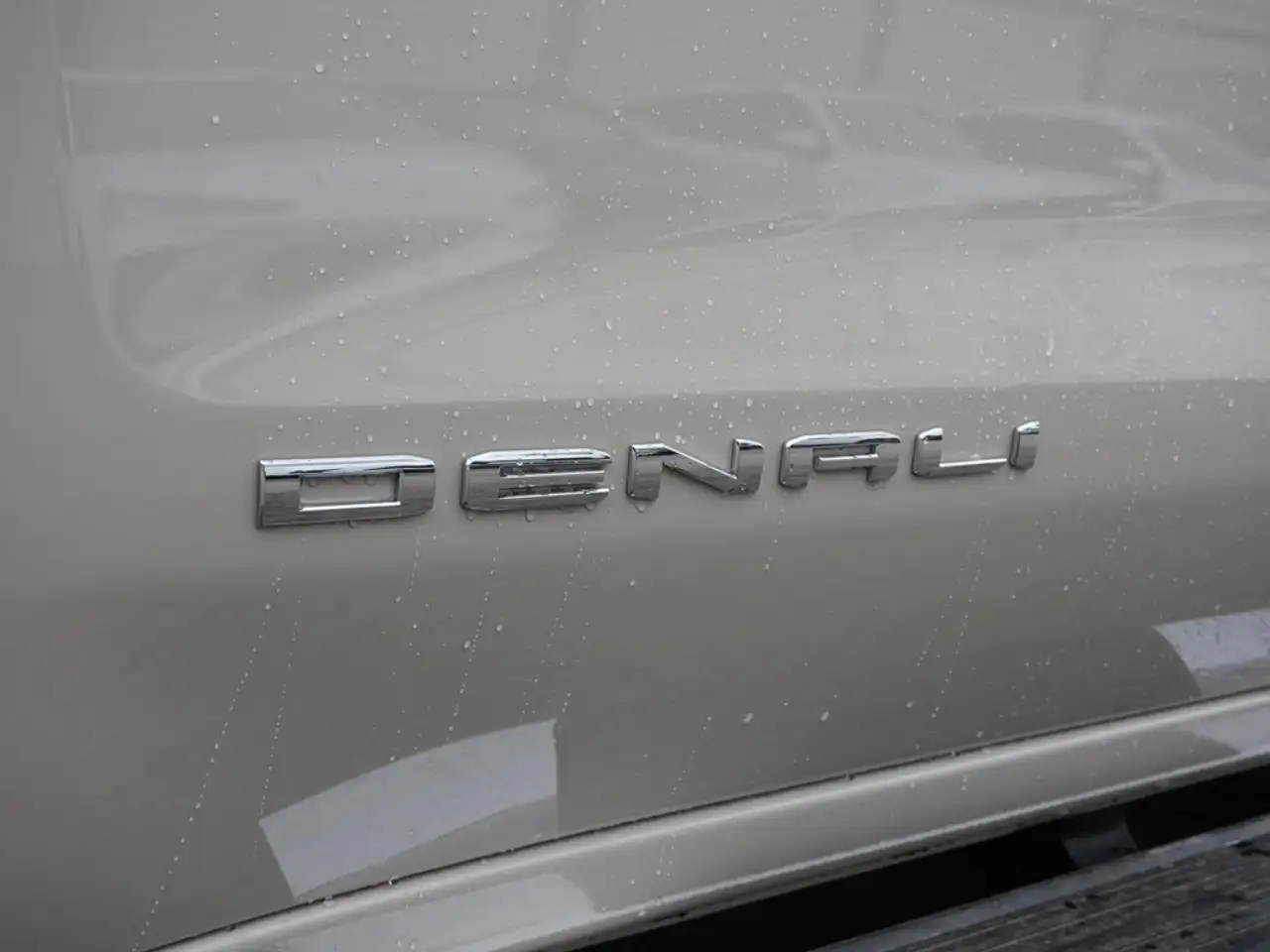 GMC Sierra 1500 photo GMC Sierra 1500