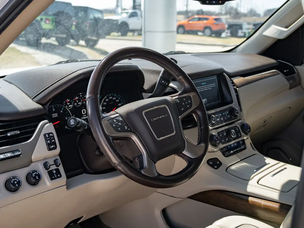 GMC Yukon fotografie GMC Yukon