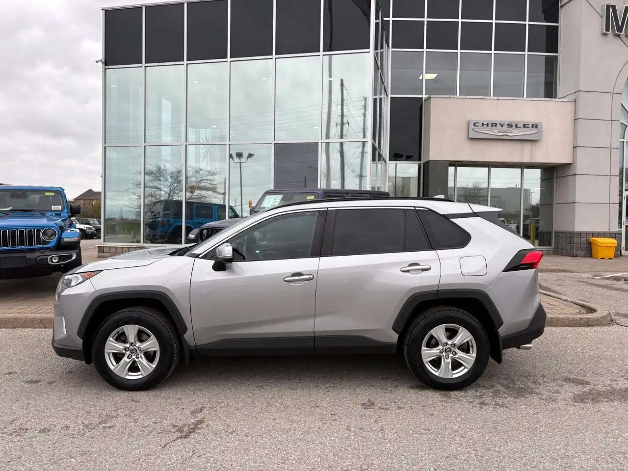 Toyota RAV 4 снимка Toyota RAV 4