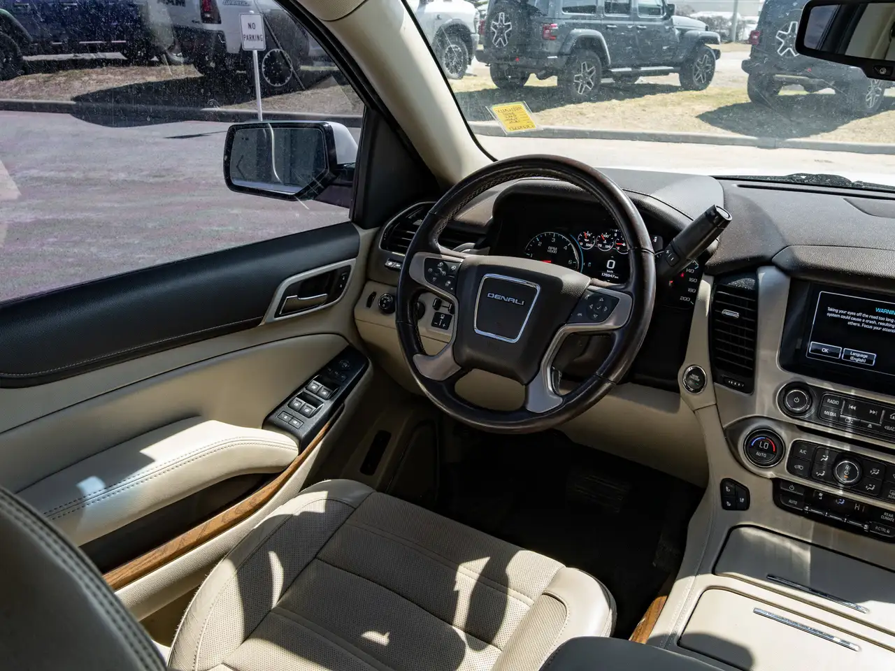GMC Yukon fotografie GMC Yukon