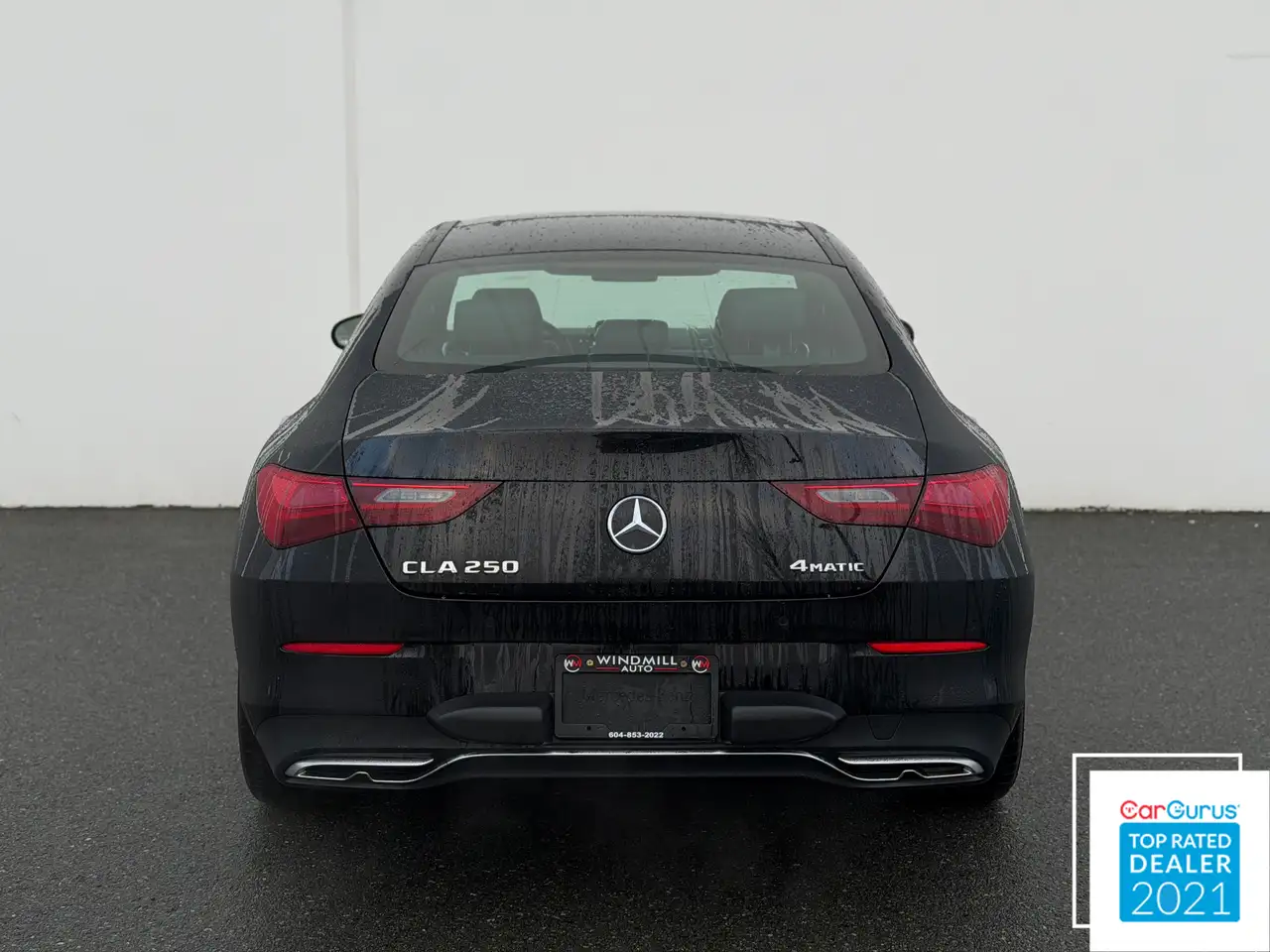 Mercedes-Benz CLA снимка Mercedes-Benz CLA