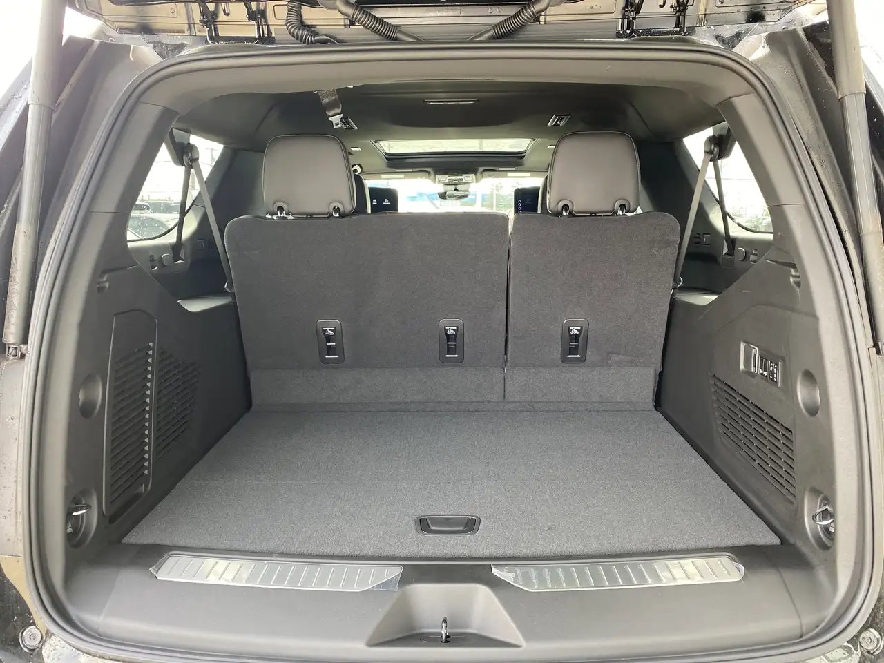 GMC Yukon photo GMC Yukon