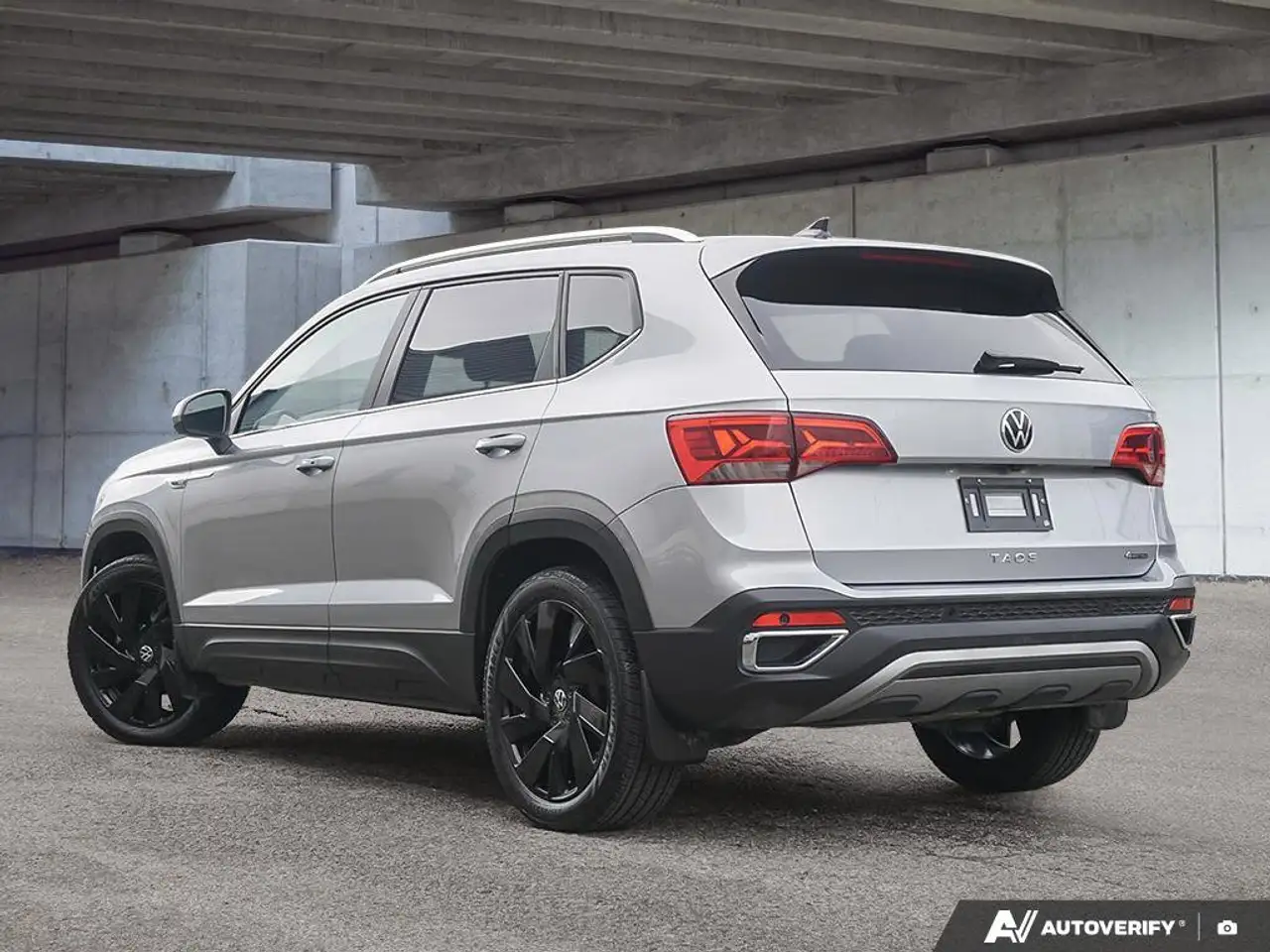 Volkswagen Taos снимка Volkswagen Taos