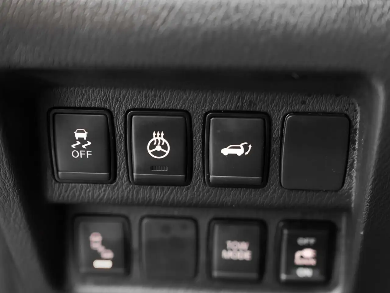 Nissan Pathfinder fotografie Nissan Pathfinder