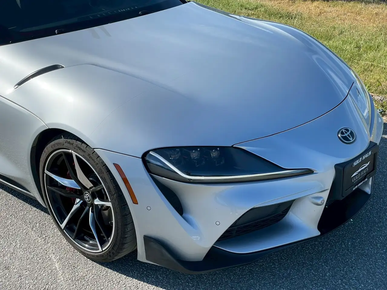 Toyota GR Supra photo Toyota GR Supra