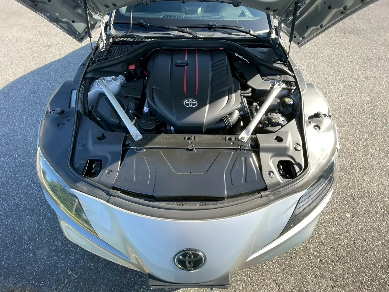 Toyota GR Supra photo Toyota GR Supra