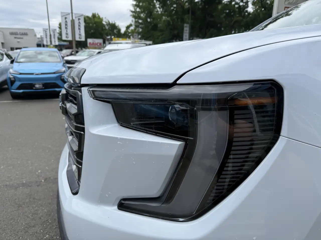 GMC Acadia снимка GMC Acadia