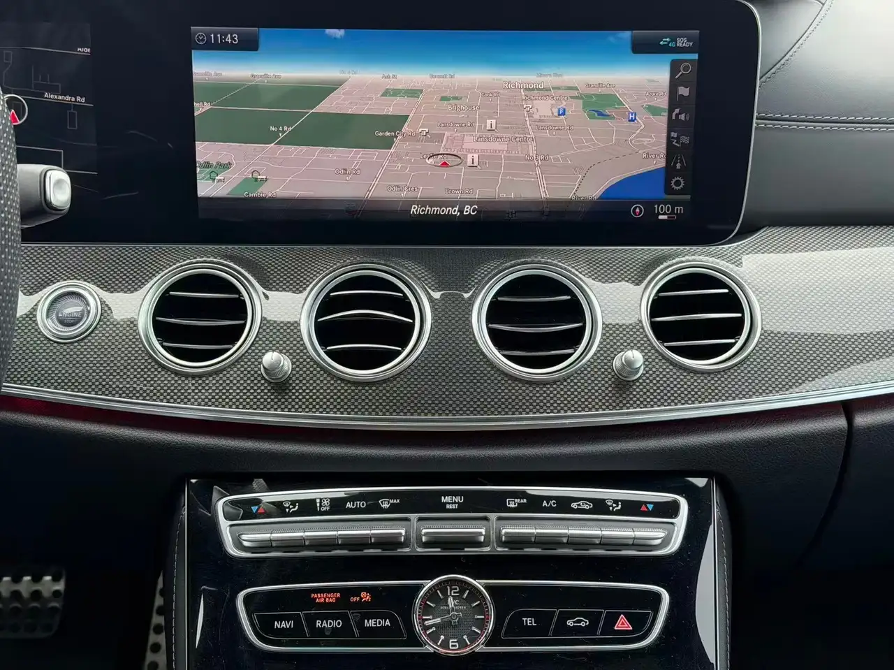 Mercedes-Benz E-Class fotografie Mercedes-Benz E-Class