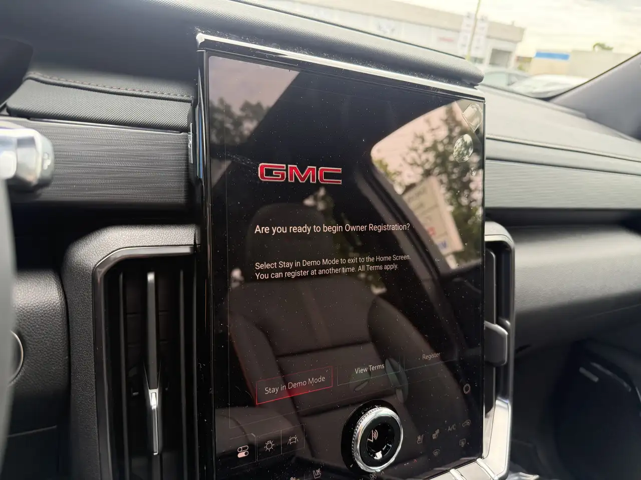 GMC Acadia снимка GMC Acadia