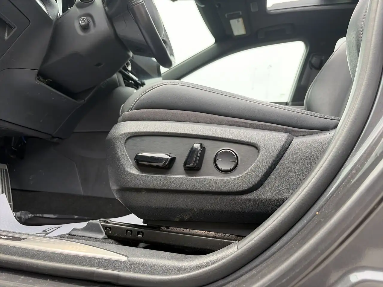 Lexus NX снимка Lexus NX