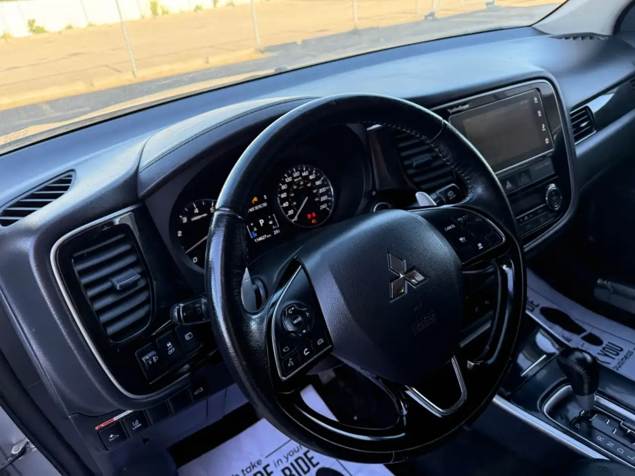 Mitsubishi Outlander fotografie Mitsubishi Outlander