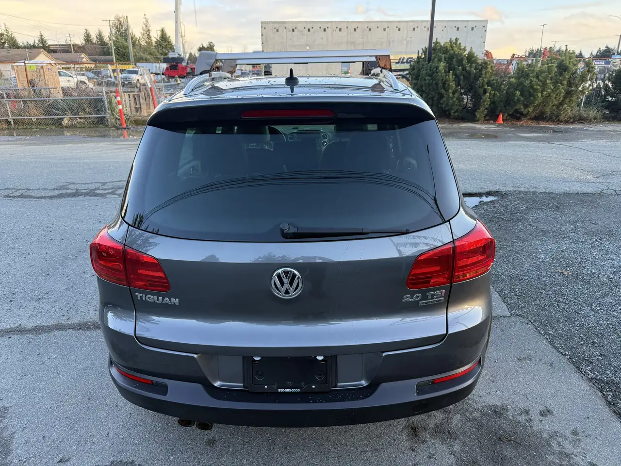Volkswagen Tiguan снимка Volkswagen Tiguan