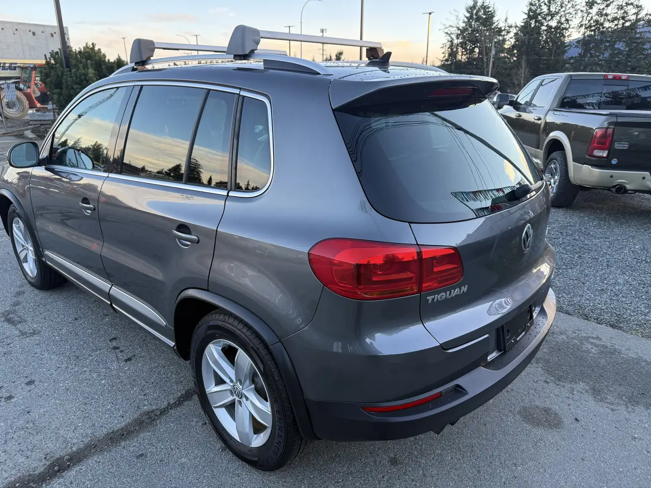 Volkswagen Tiguan снимка Volkswagen Tiguan