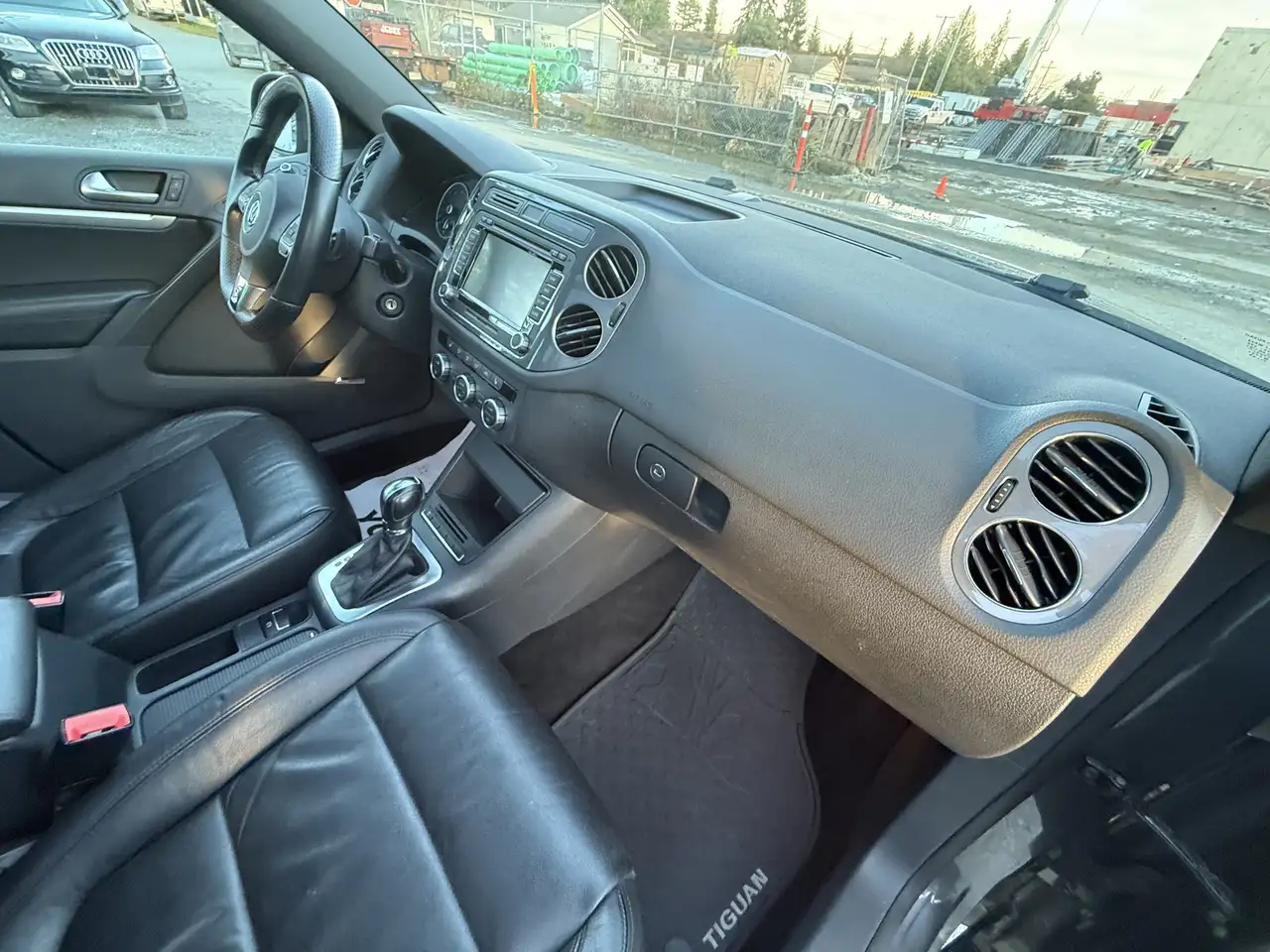 Volkswagen Tiguan снимка Volkswagen Tiguan