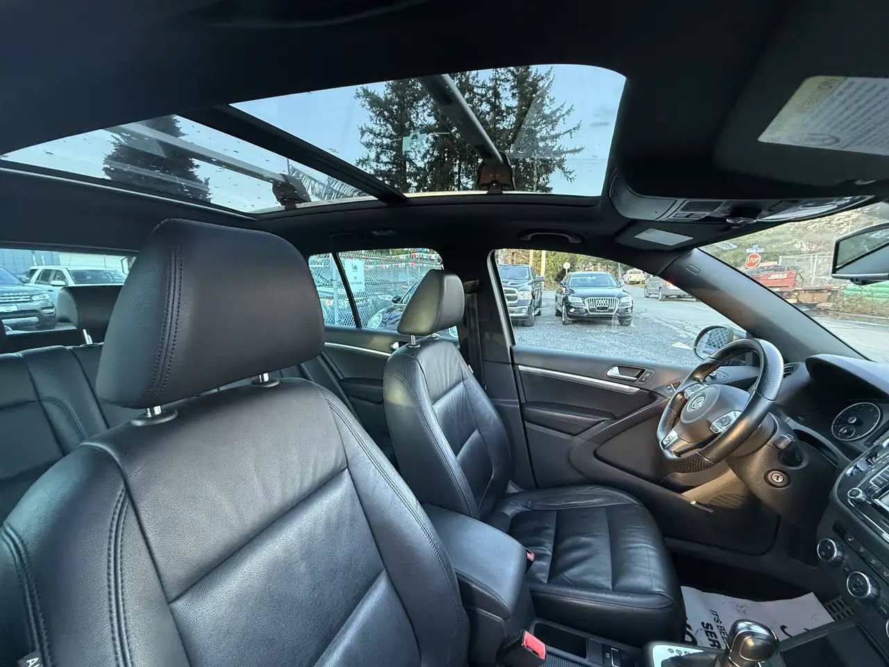 Volkswagen Tiguan снимка Volkswagen Tiguan
