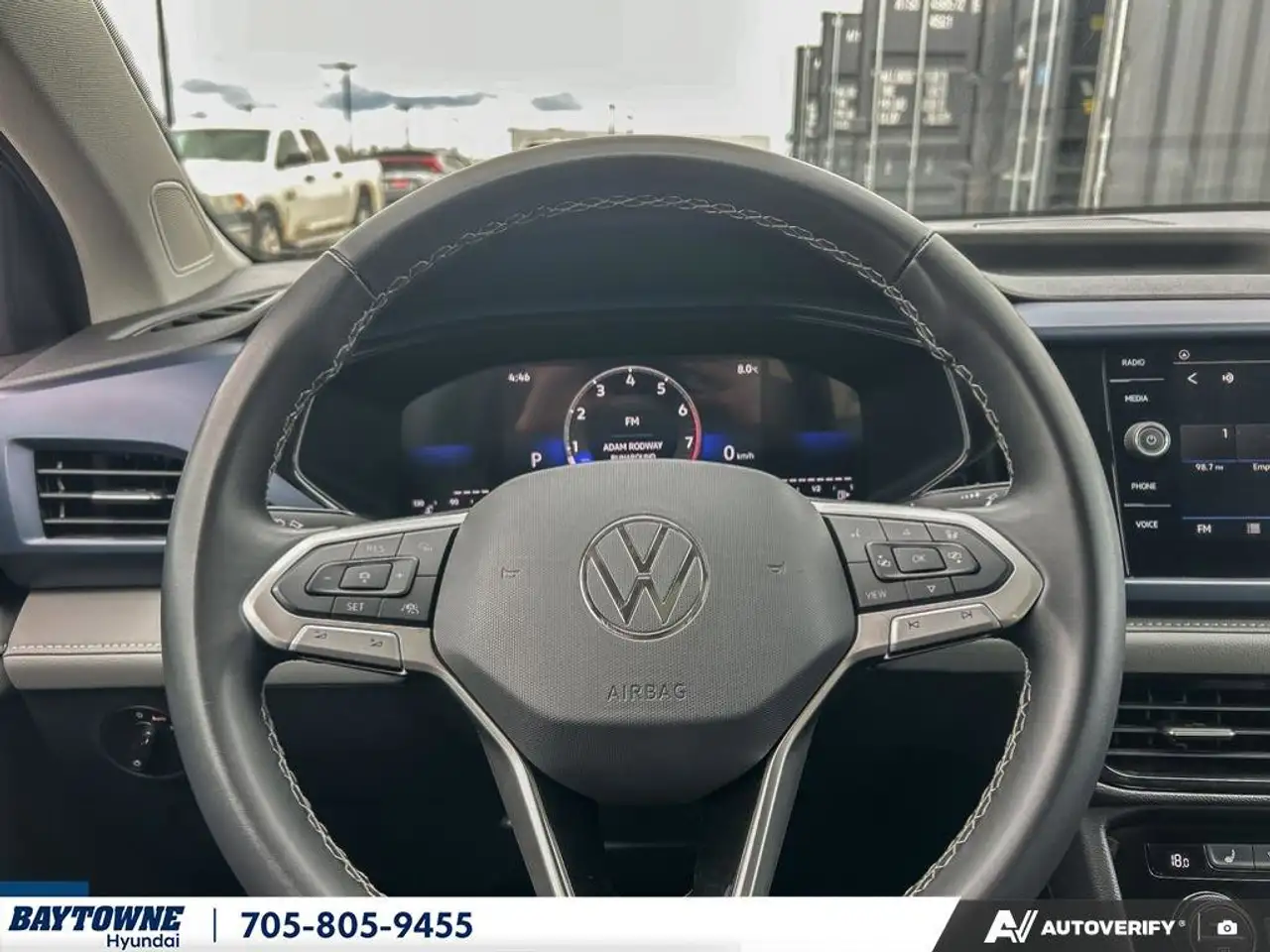 Volkswagen Taos снимка Volkswagen Taos