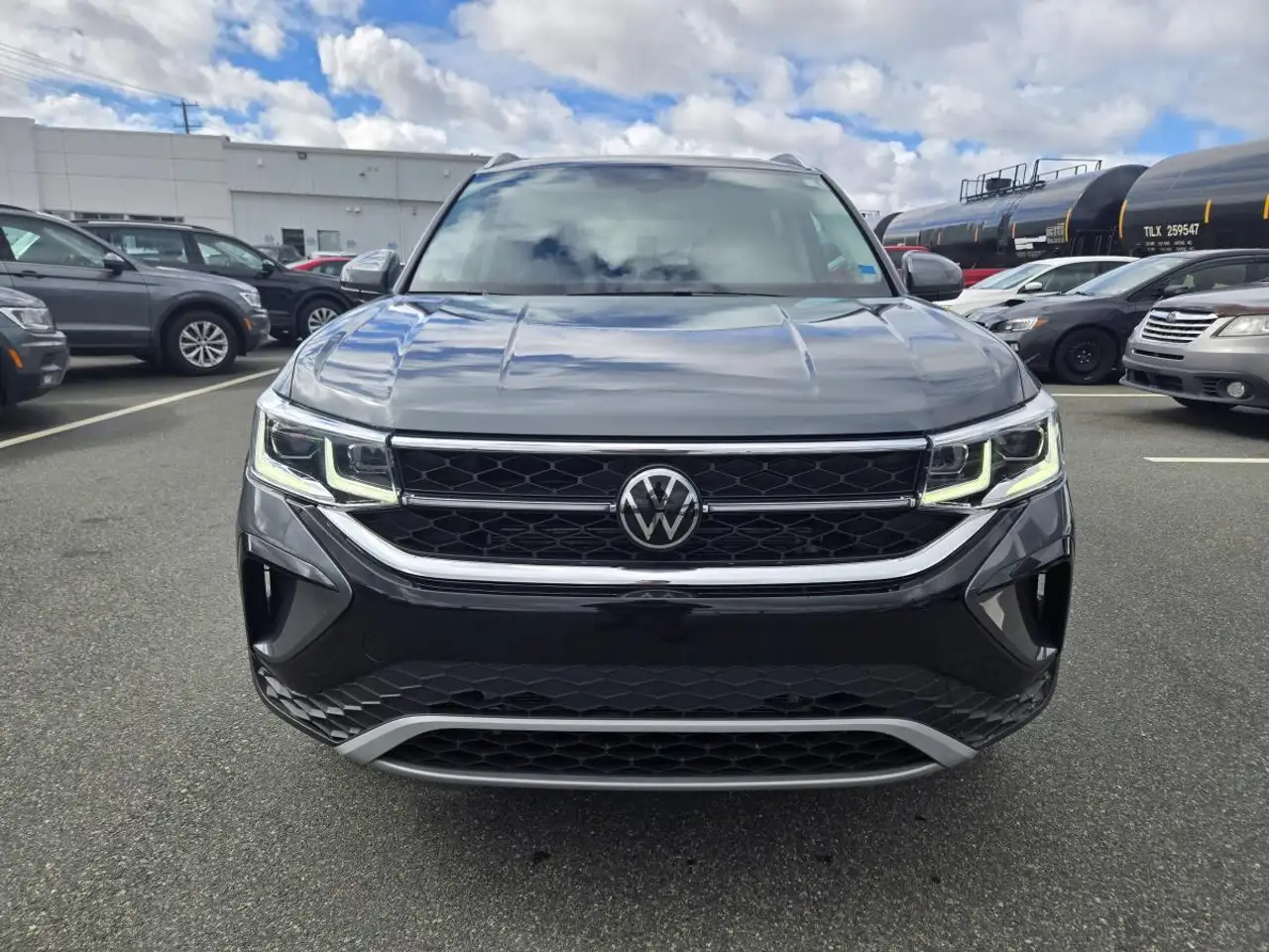 Volkswagen Taos снимка Volkswagen Taos