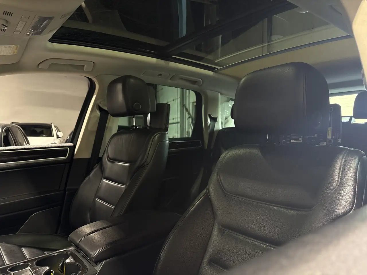 Volkswagen Touareg снимка Volkswagen Touareg