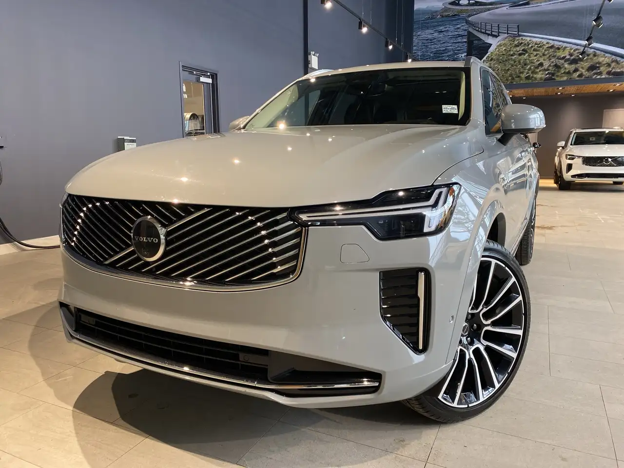 Volvo XC90 снимка Volvo XC90