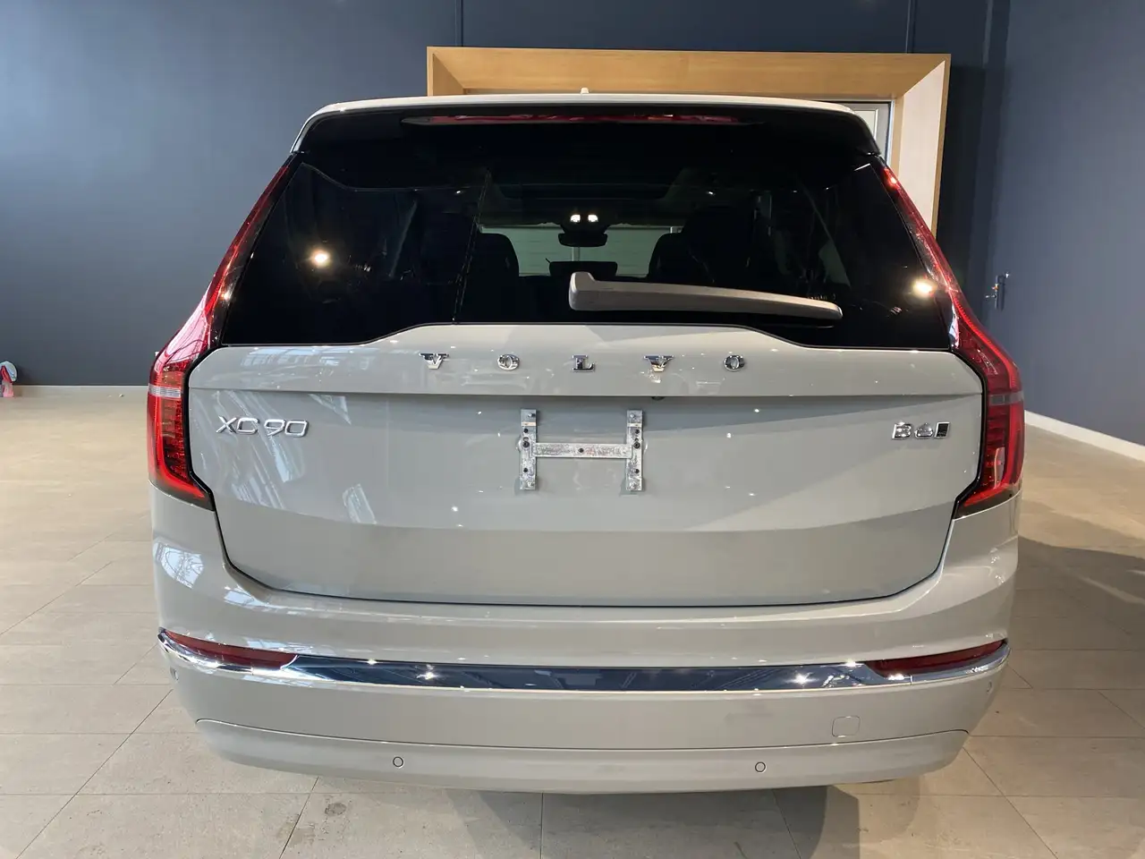 Volvo XC90 снимка Volvo XC90