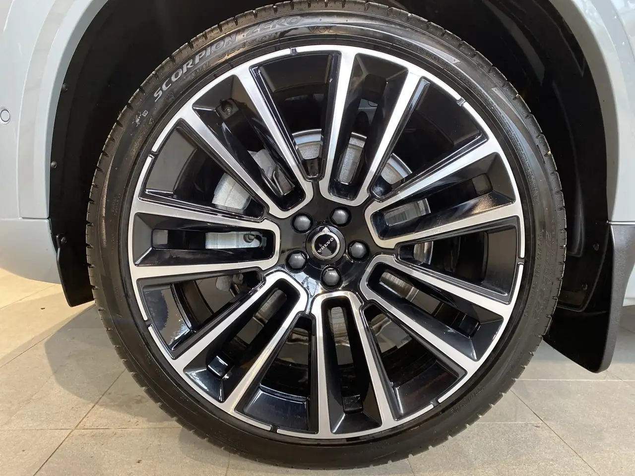 Volvo XC90 снимка Volvo XC90
