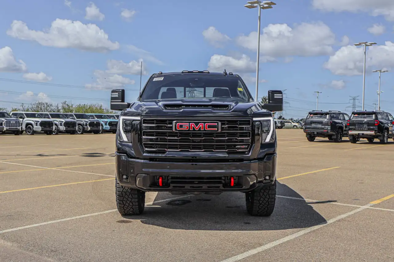 GMC Sierra 2500HD снимка GMC Sierra 2500HD