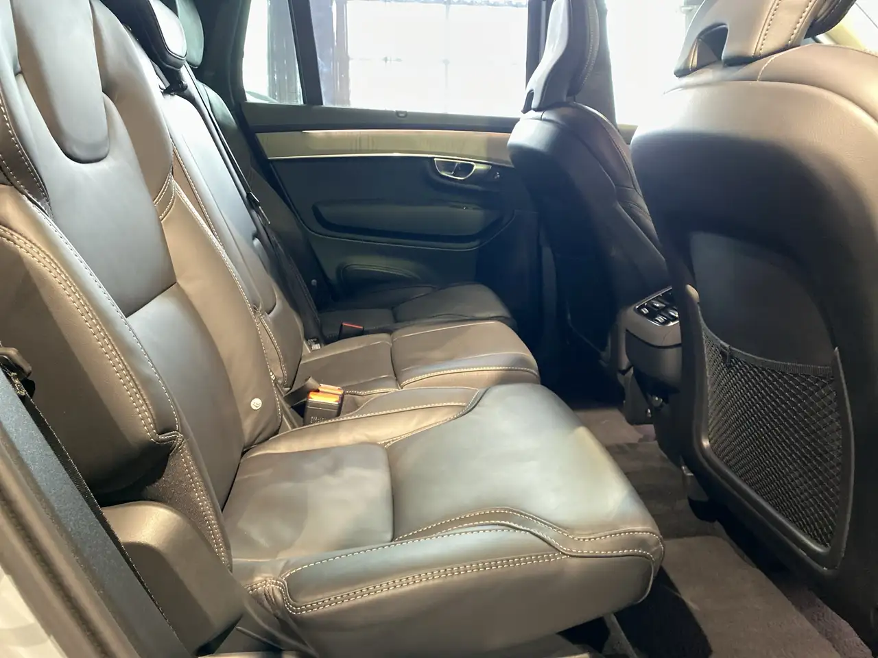 Volvo XC90 снимка Volvo XC90