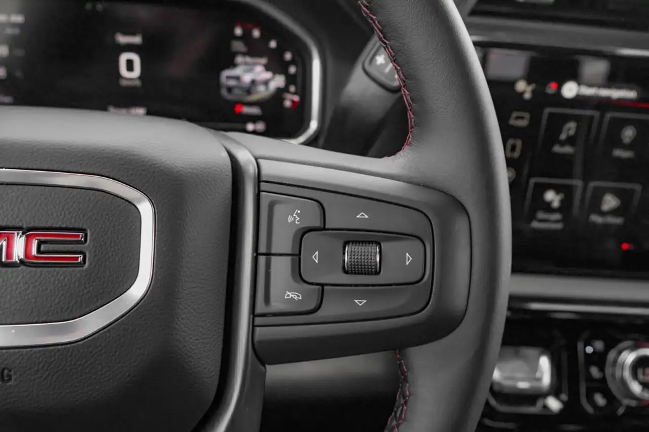 GMC Sierra 2500HD снимка GMC Sierra 2500HD
