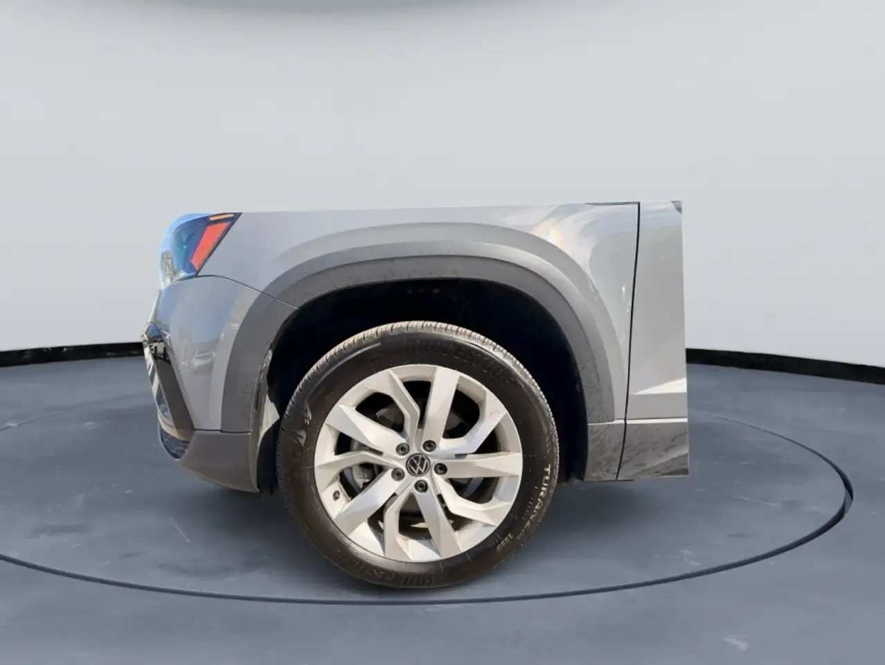 Volkswagen Taos снимка Volkswagen Taos