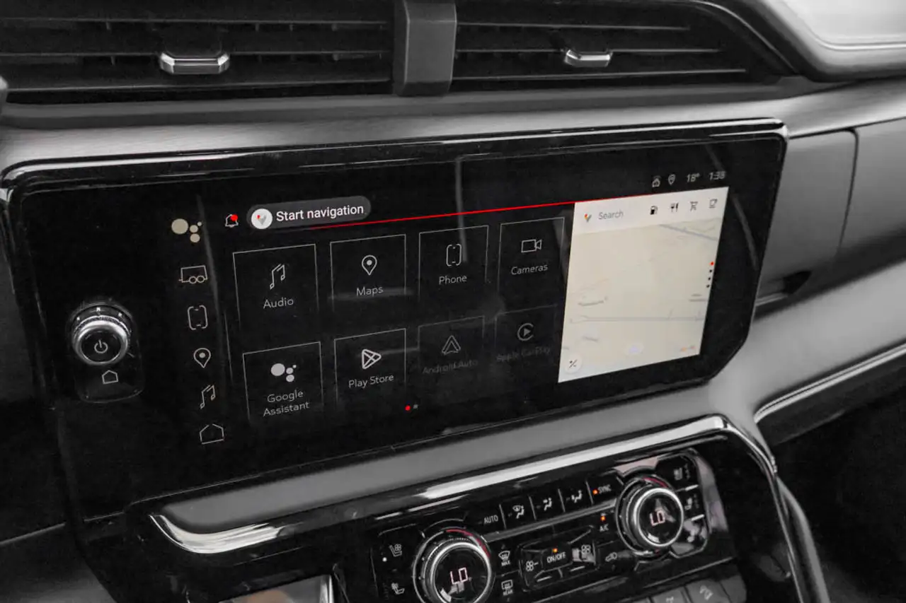 GMC Sierra 2500HD снимка GMC Sierra 2500HD