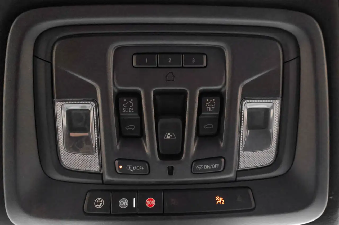 GMC Sierra 2500HD снимка GMC Sierra 2500HD