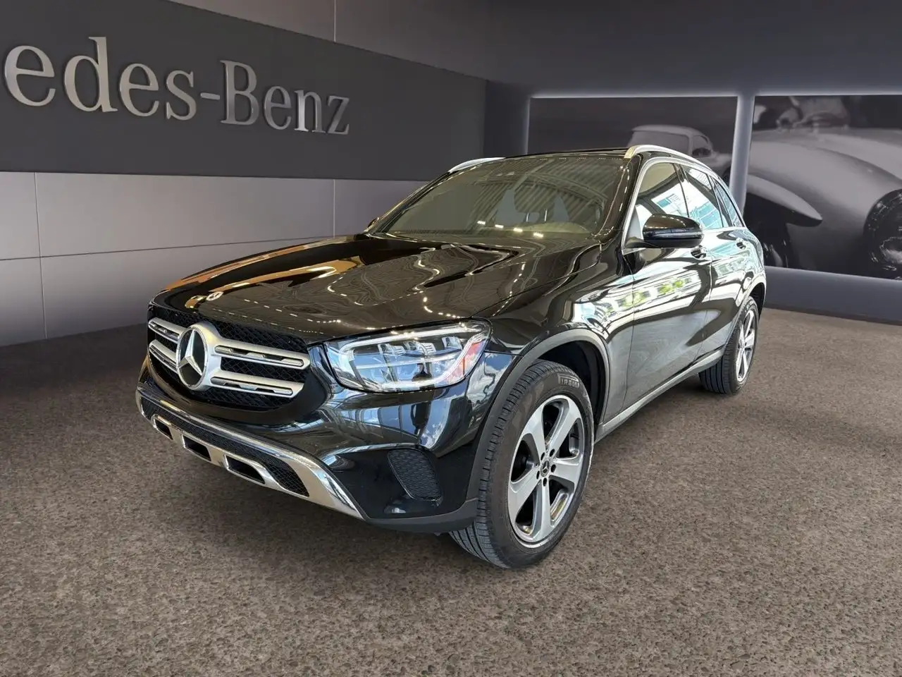 Mercedes-Benz GLC снимка Mercedes-Benz GLC
