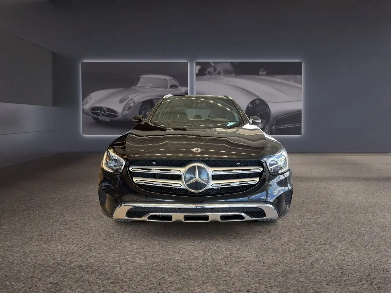 Mercedes-Benz GLC снимка Mercedes-Benz GLC