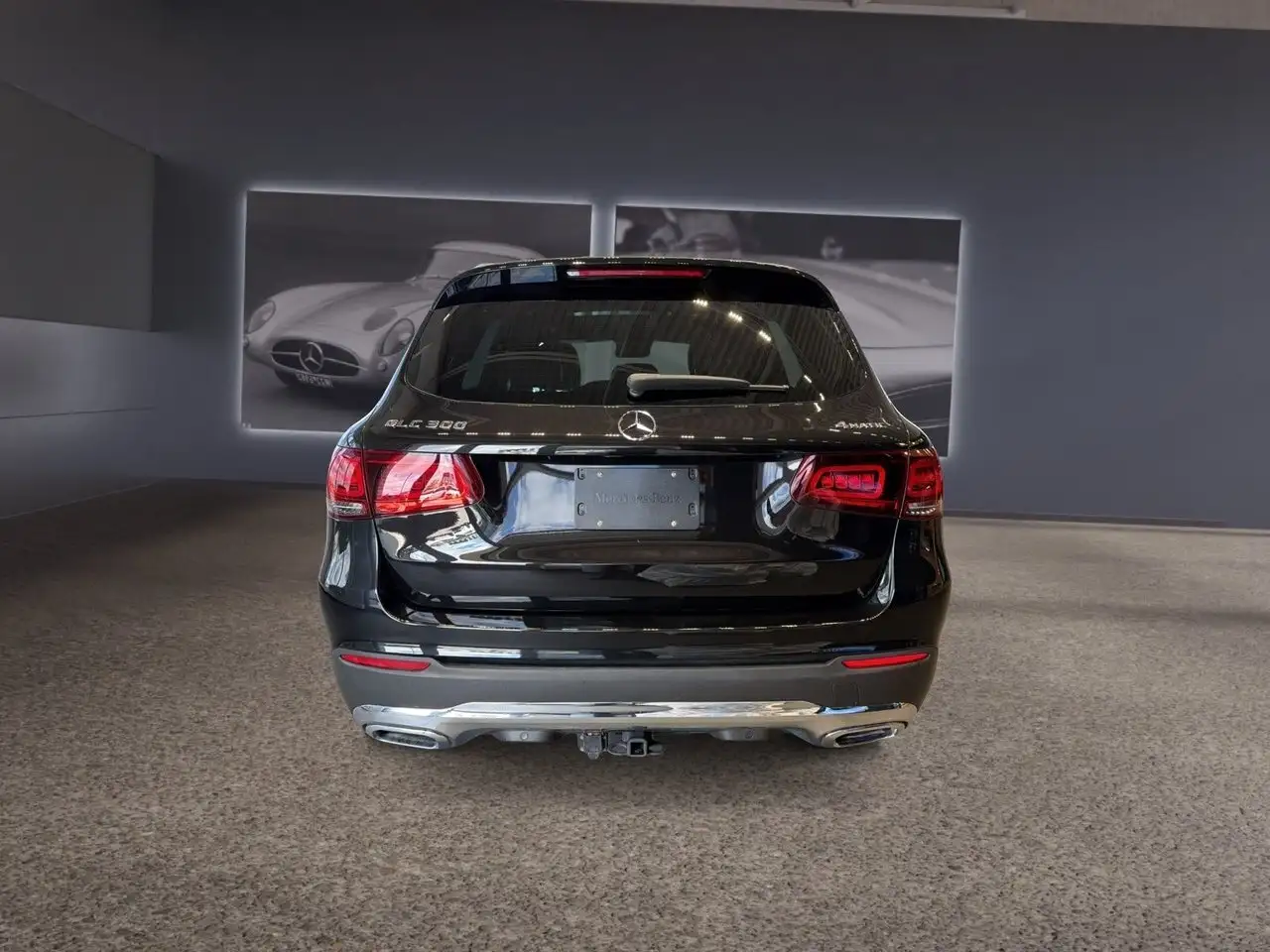 Mercedes-Benz GLC снимка Mercedes-Benz GLC