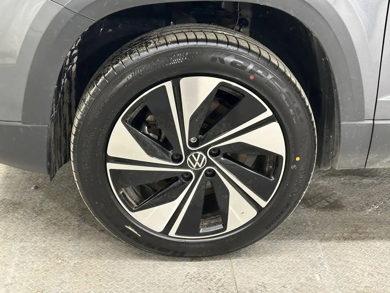Volkswagen Taos снимка Volkswagen Taos
