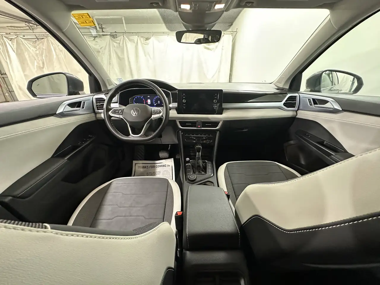 Volkswagen Taos снимка Volkswagen Taos