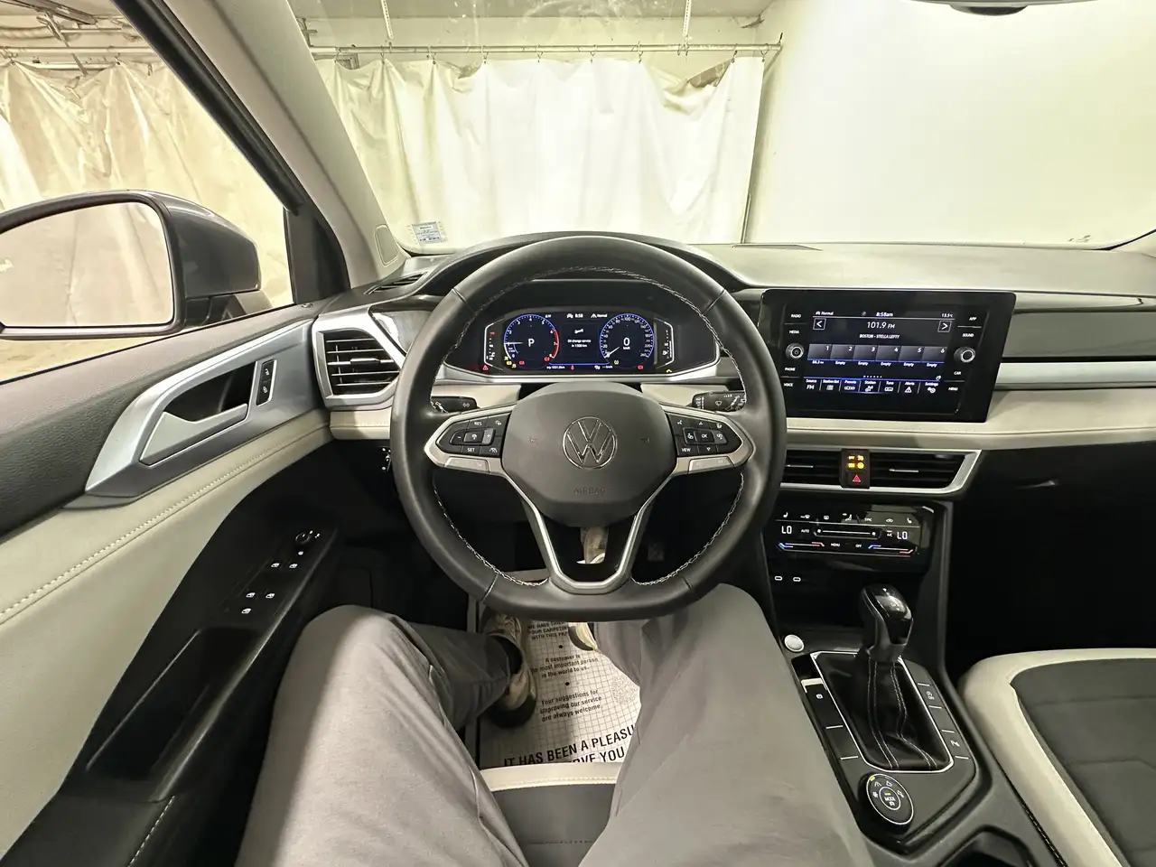 Volkswagen Taos снимка Volkswagen Taos