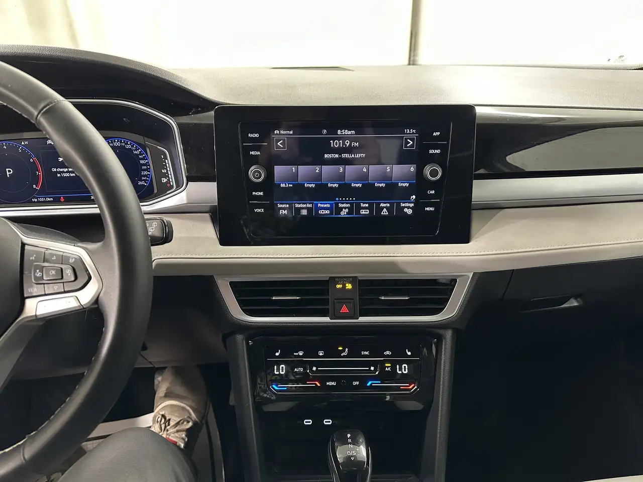 Volkswagen Taos снимка Volkswagen Taos