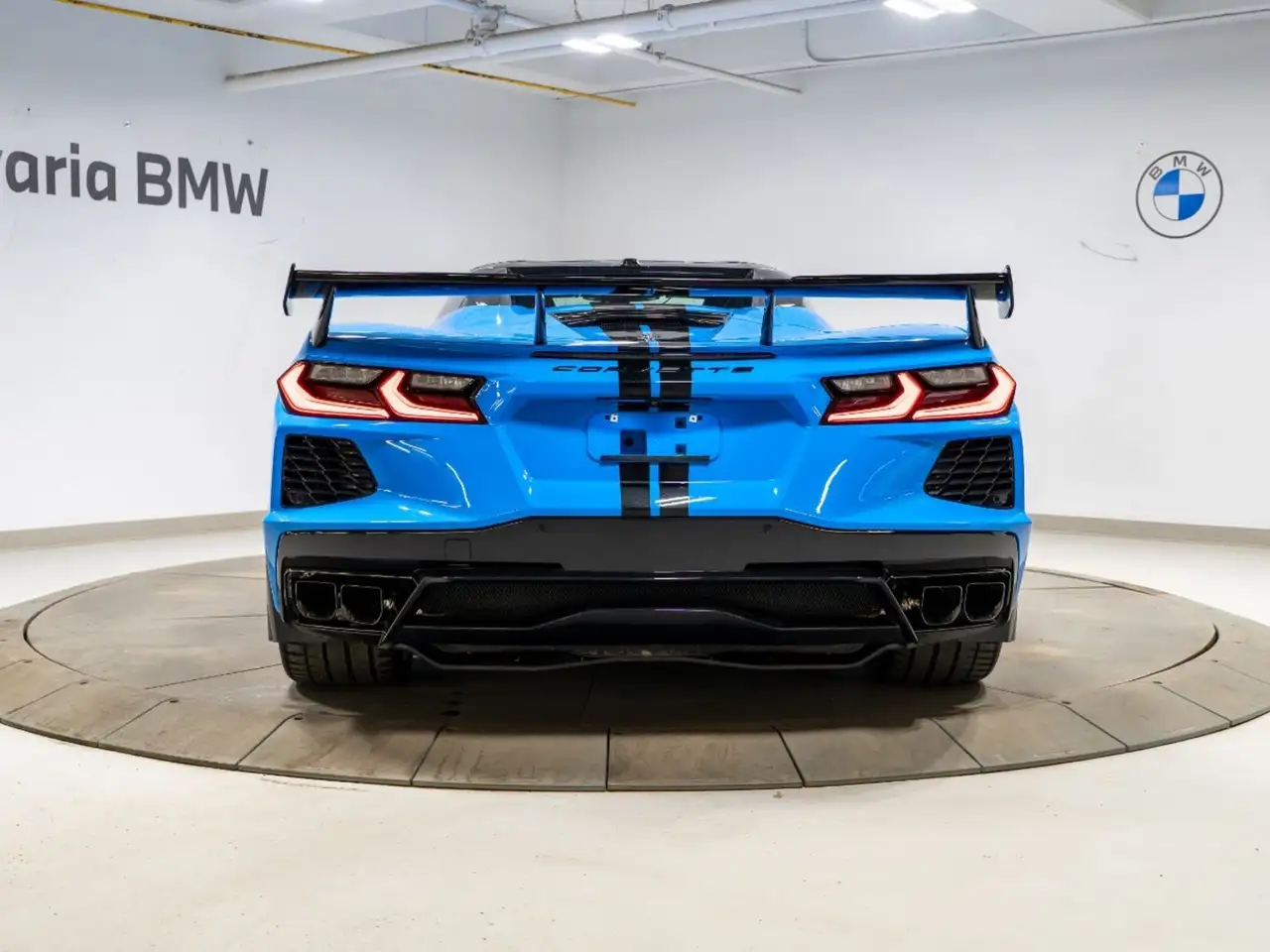 Chevrolet Corvette снимка Chevrolet Corvette