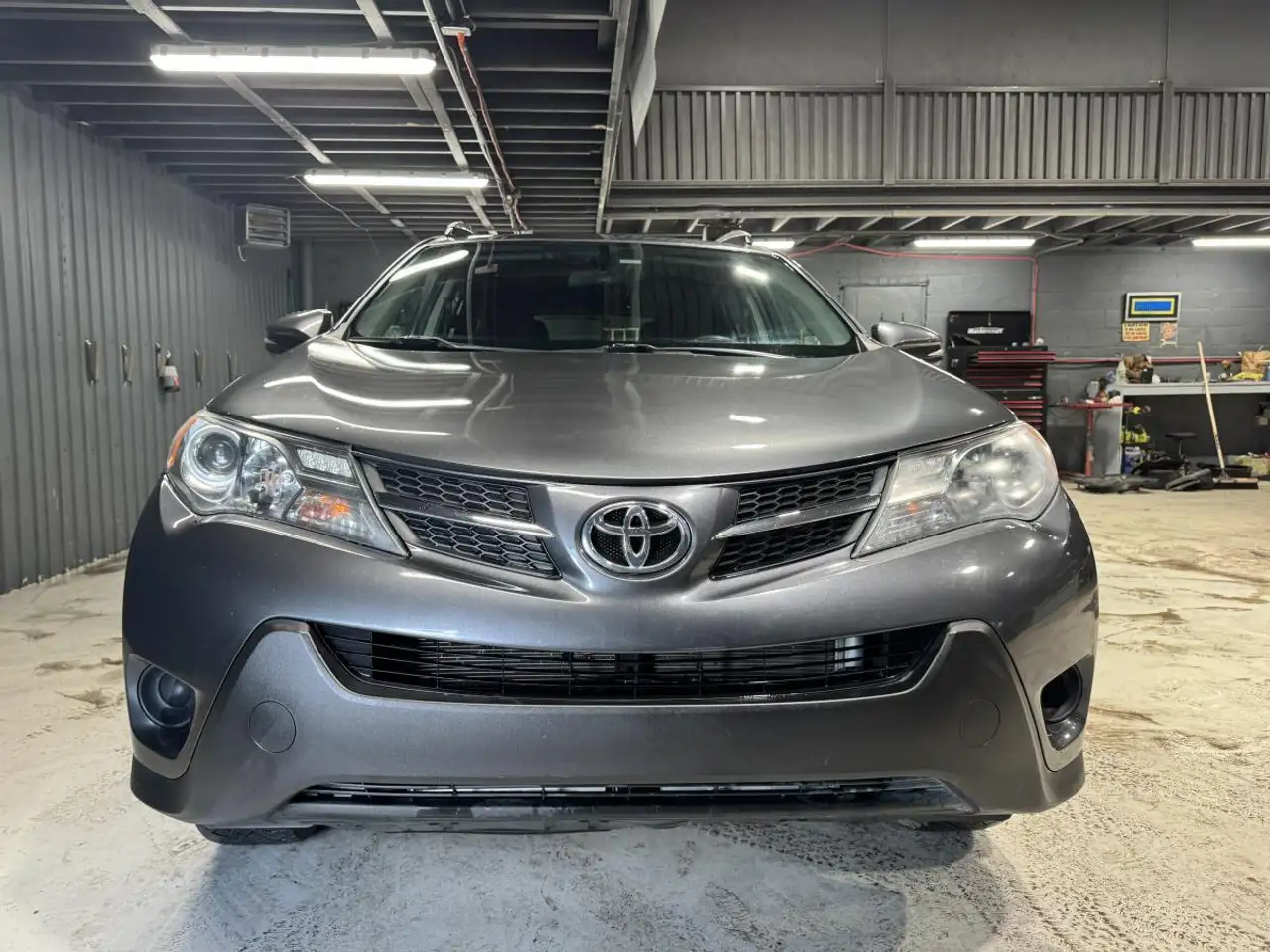 Toyota RAV 4 photo Toyota RAV 4