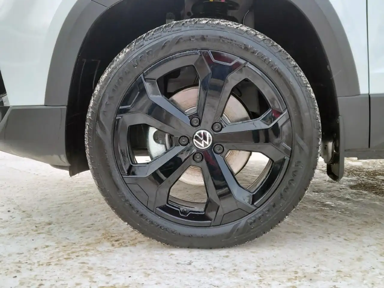 Volkswagen Taos снимка Volkswagen Taos