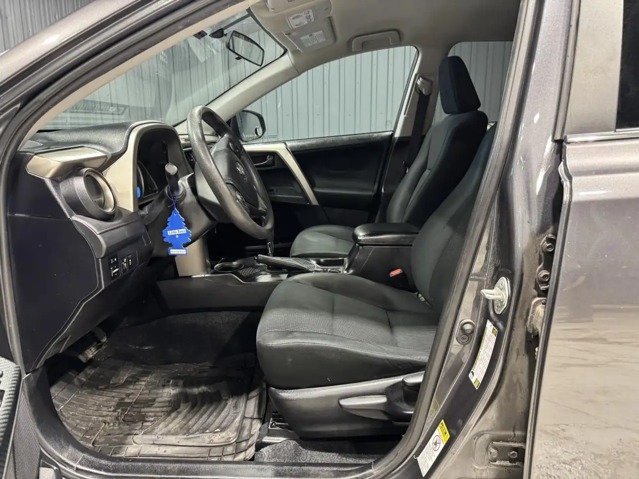 Toyota RAV 4 photo Toyota RAV 4