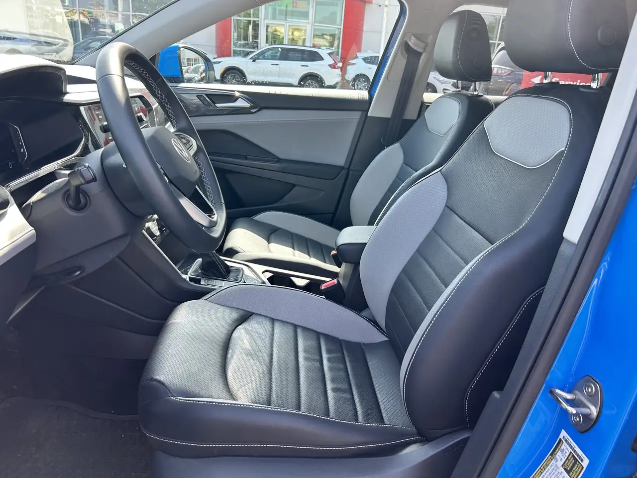 Volkswagen Taos photo Volkswagen Taos