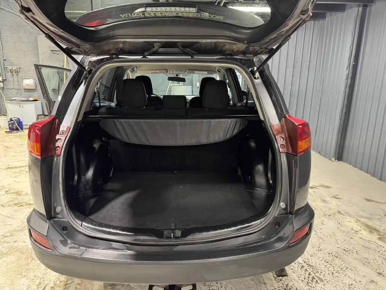 Toyota RAV 4 photo Toyota RAV 4