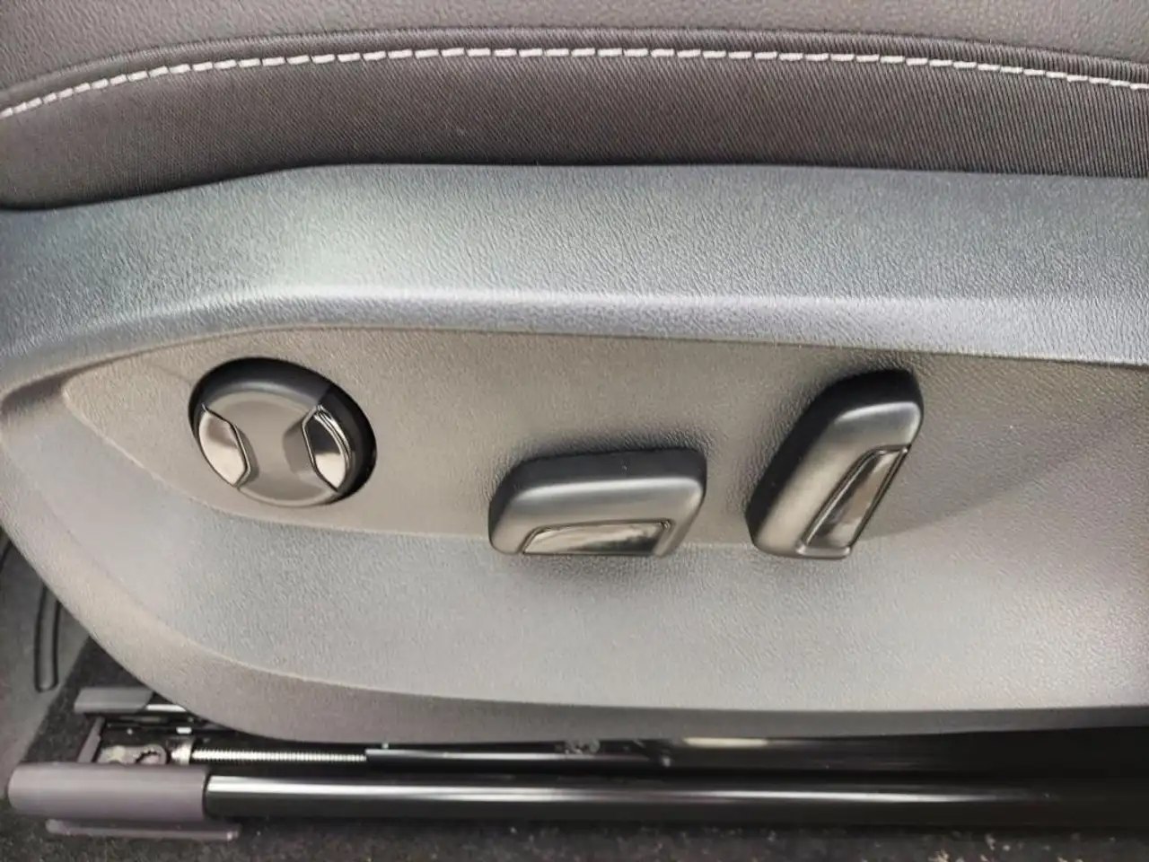 Volkswagen Taos снимка Volkswagen Taos
